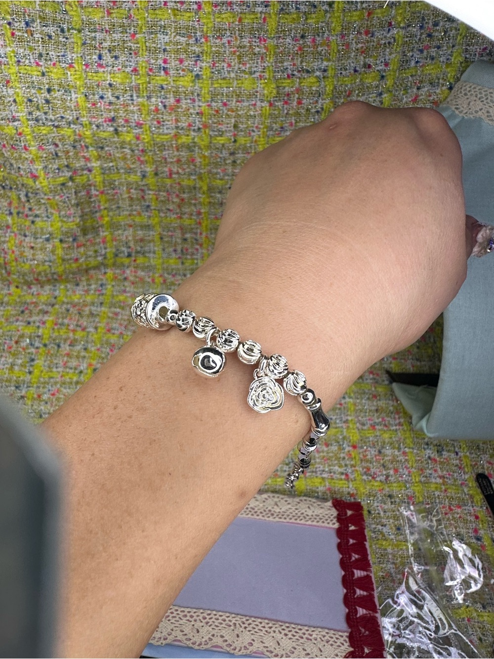 AA great 999 Silver Rose Charm Bracelet - Silver